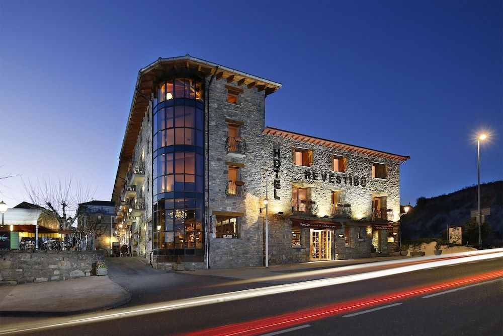 Hotel Revestido