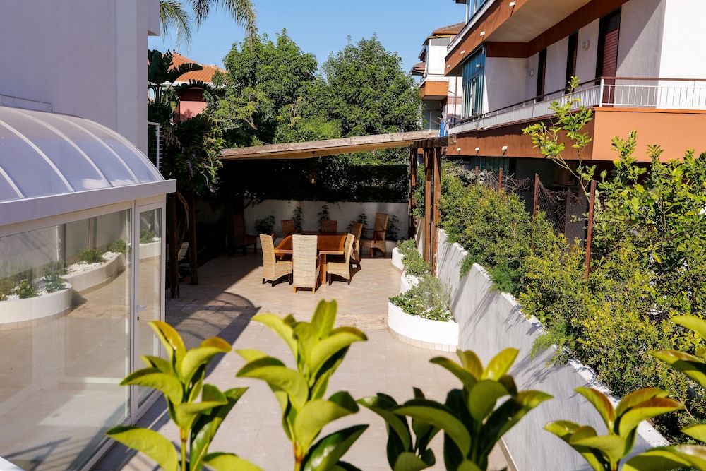 Path House