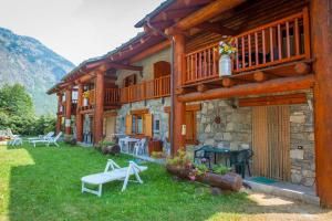 La Gran Becca Family Apartments