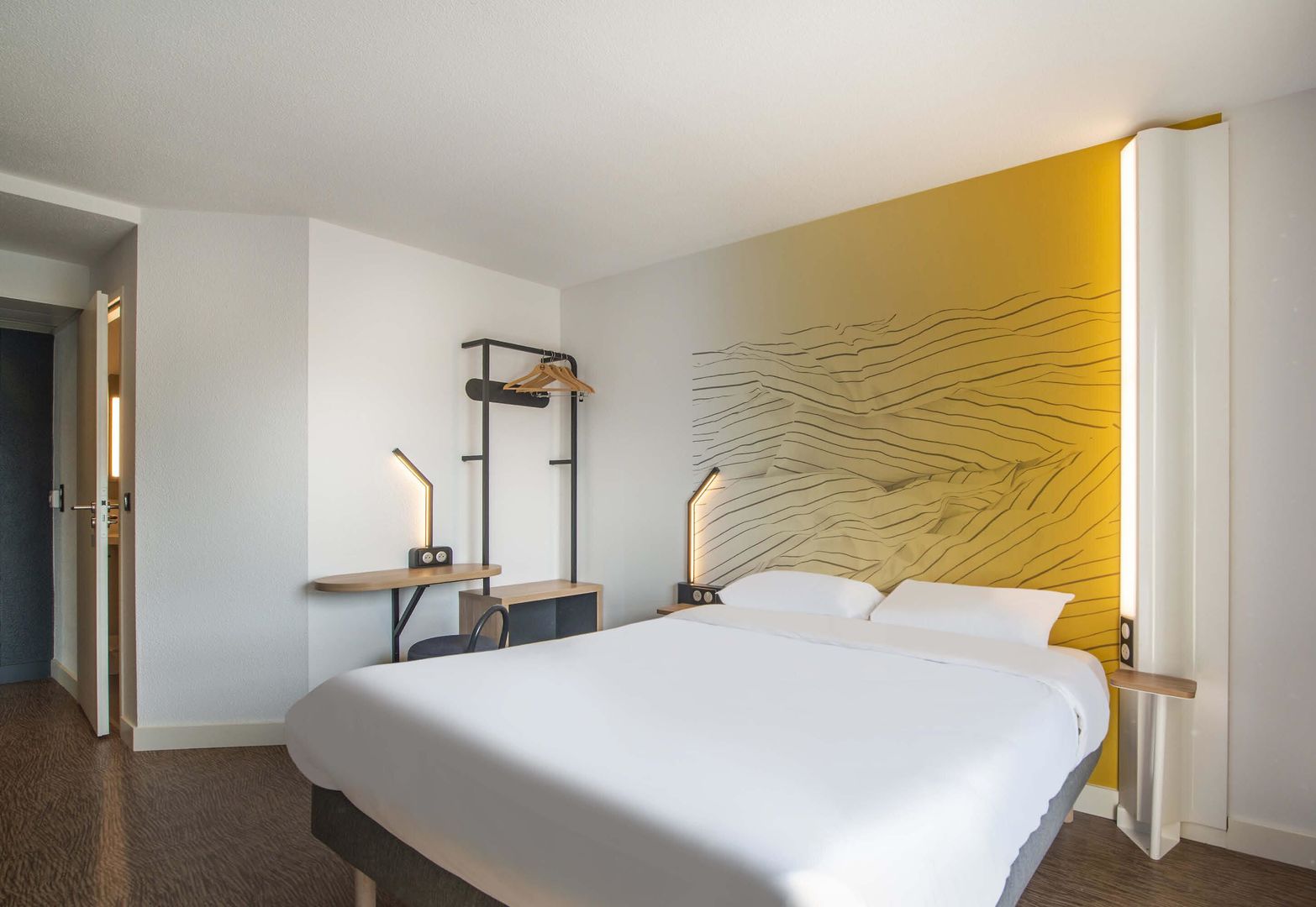 B&B HOTEL Cholet Nord