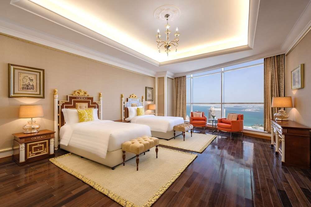 Dusit Hotel & Suites - Doha