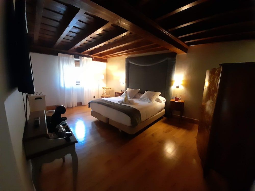 Casona de la Pinta