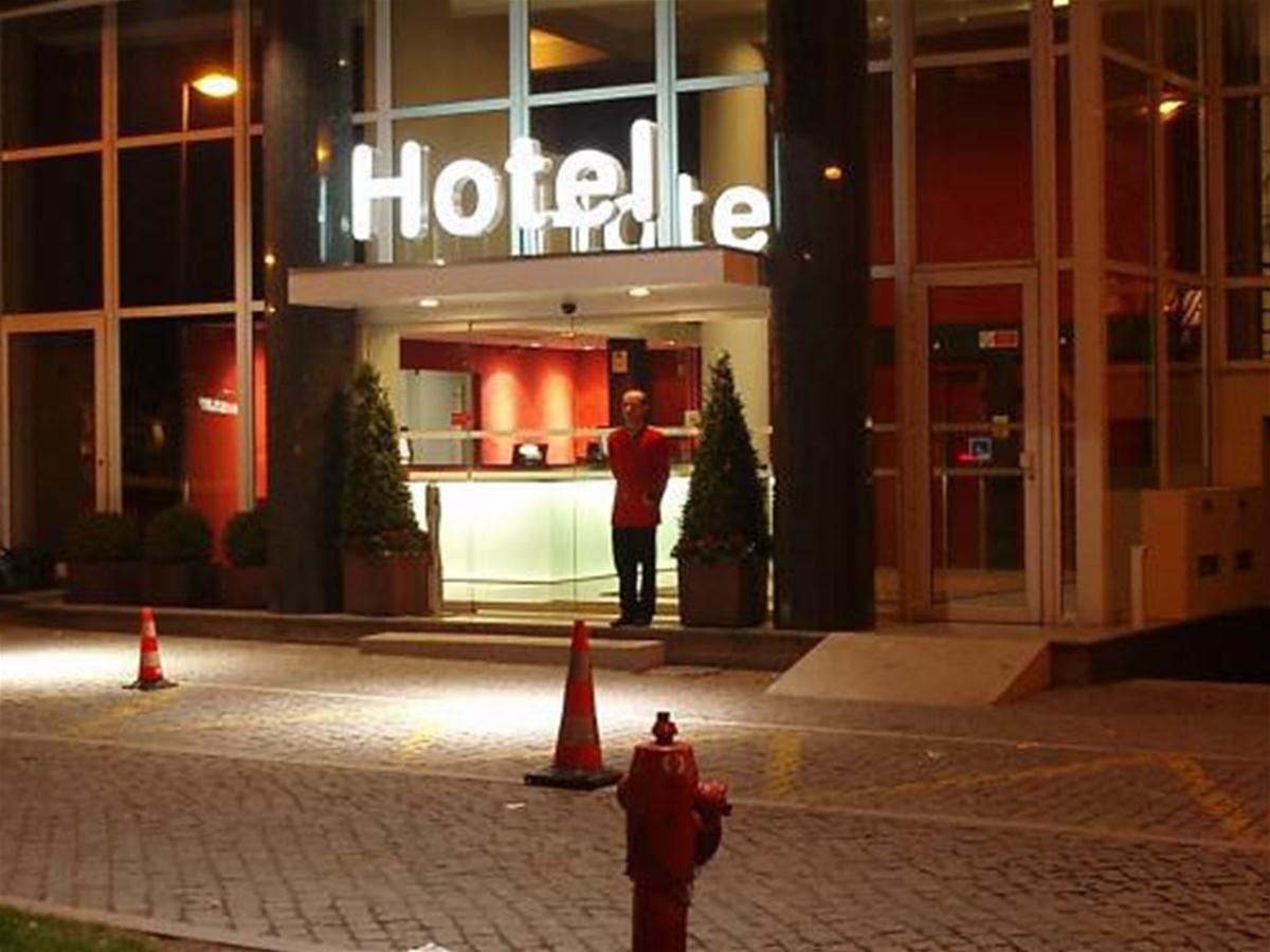 Urban Hotel Amadeos