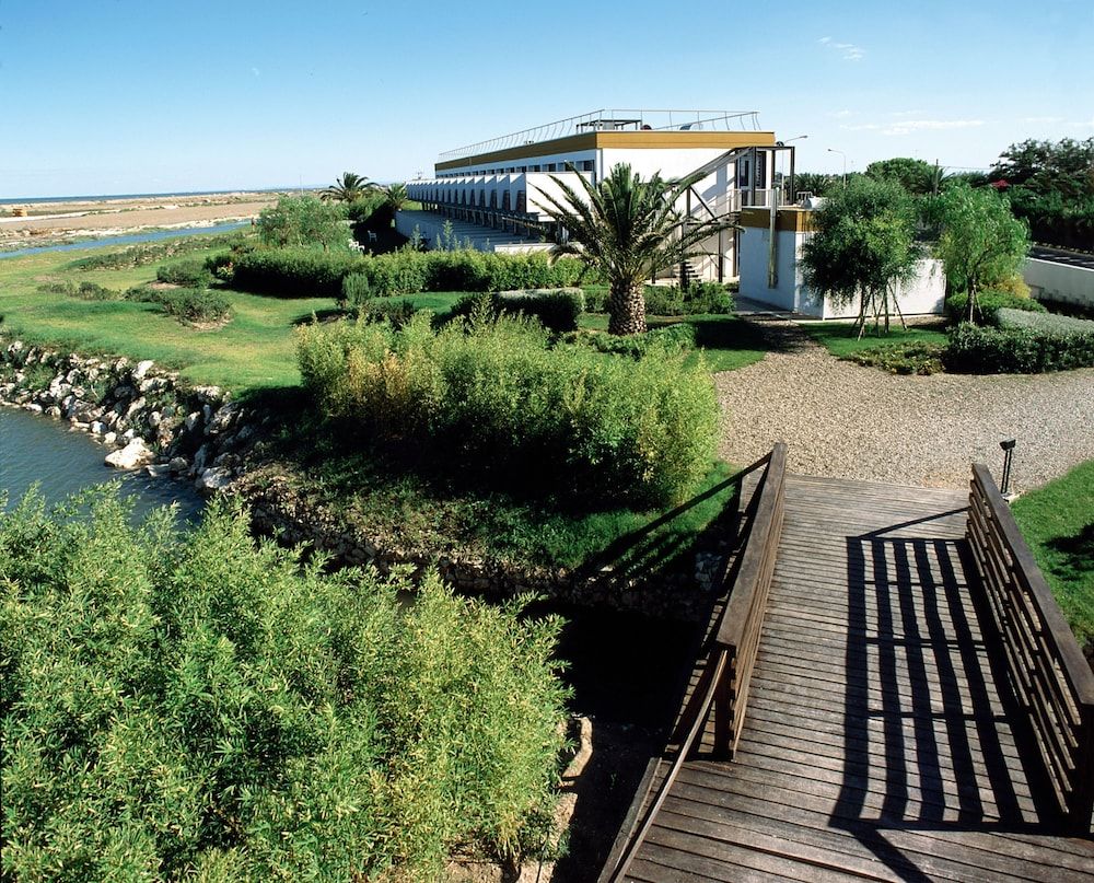 African Beach Hotel