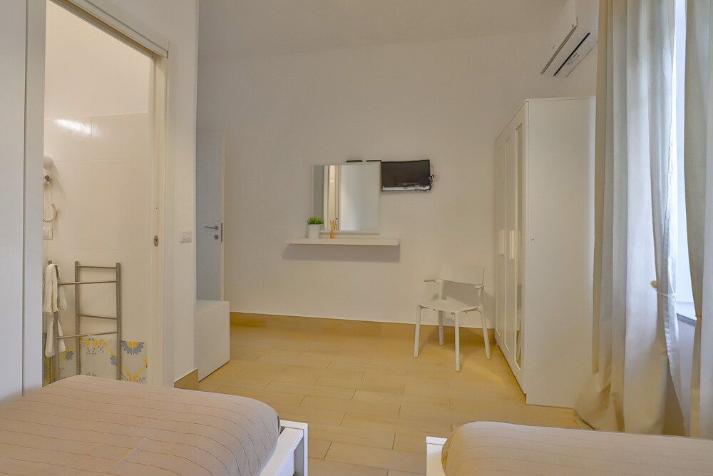 Hotel Delfa