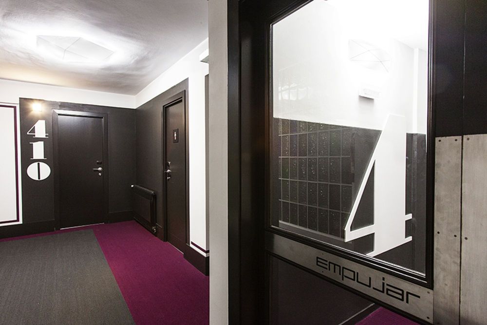 New Hotel Colón