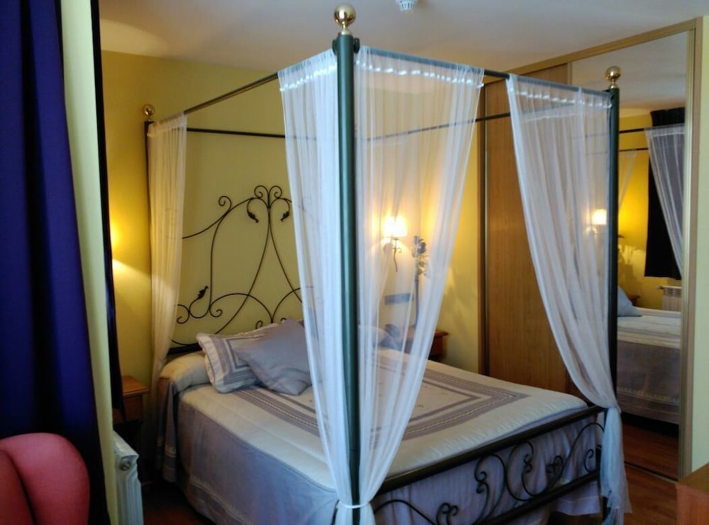 Hotel Virginia R.H.