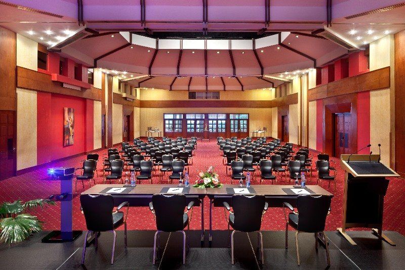 Hilton Yaounde
