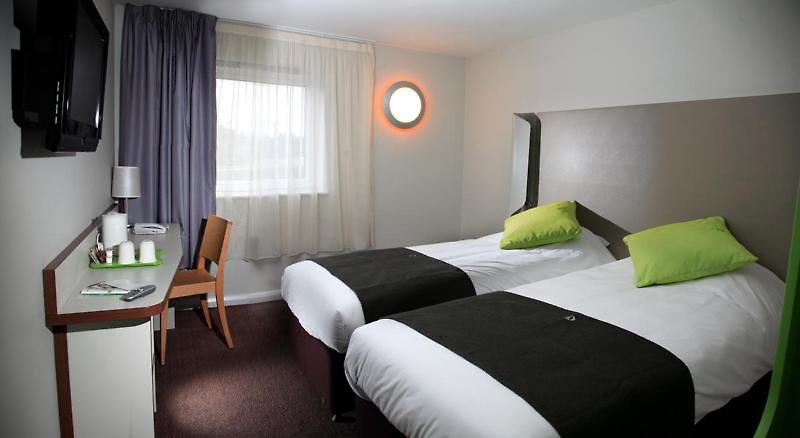 Travelodge Bradford South