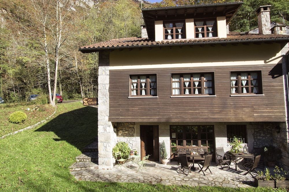 Casa Rural Asprón
