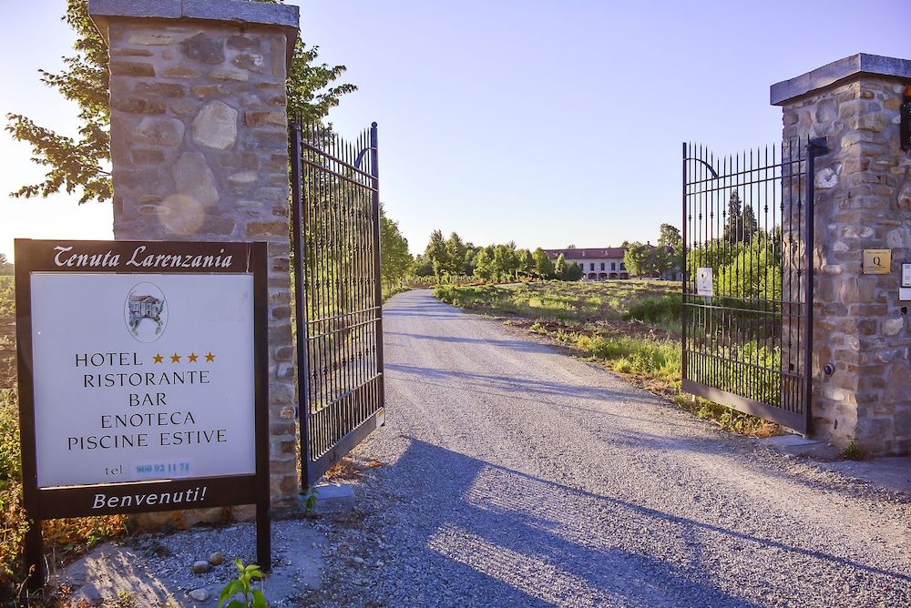 Tenuta Larenzania