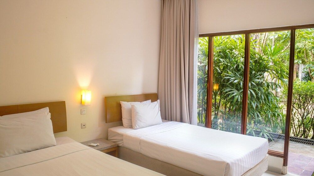 Lorin Dwangsa Solo Hotel