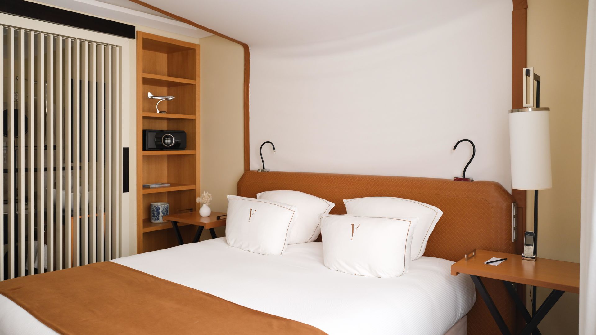 Five Seas by Inwood Hotels