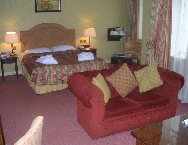 The Victoria Hotel