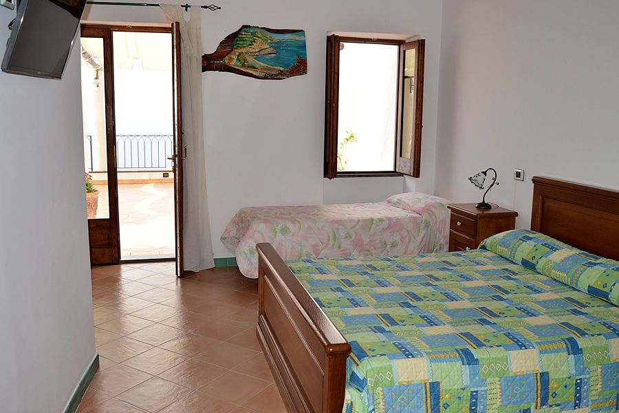 La Casa Del Melograno Bed And Breakfast