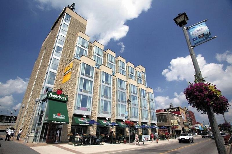 Falls Hotel & Inn at Clifton Hill