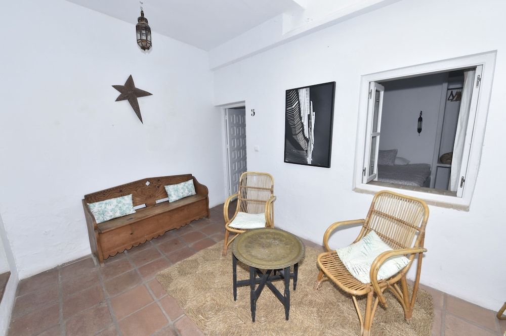 Eole Luxury Rooms and Apartments