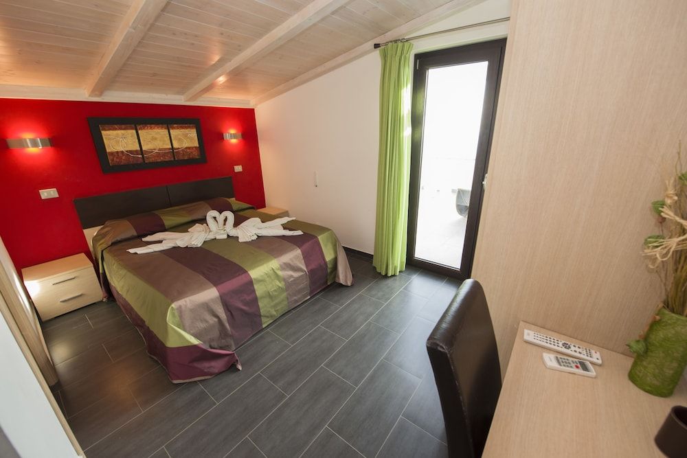 B&B Valentino