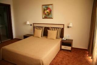 Hotel Saturn