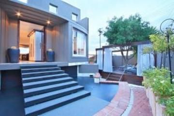 O on Kloof