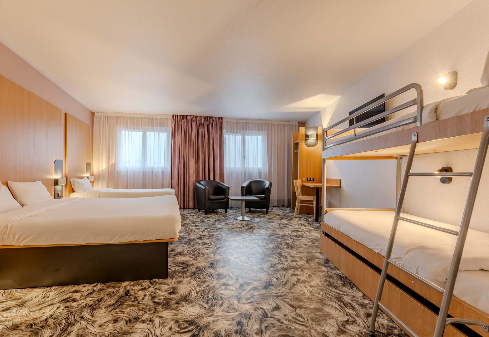 B&B HOTEL Maubeuge Louvroil