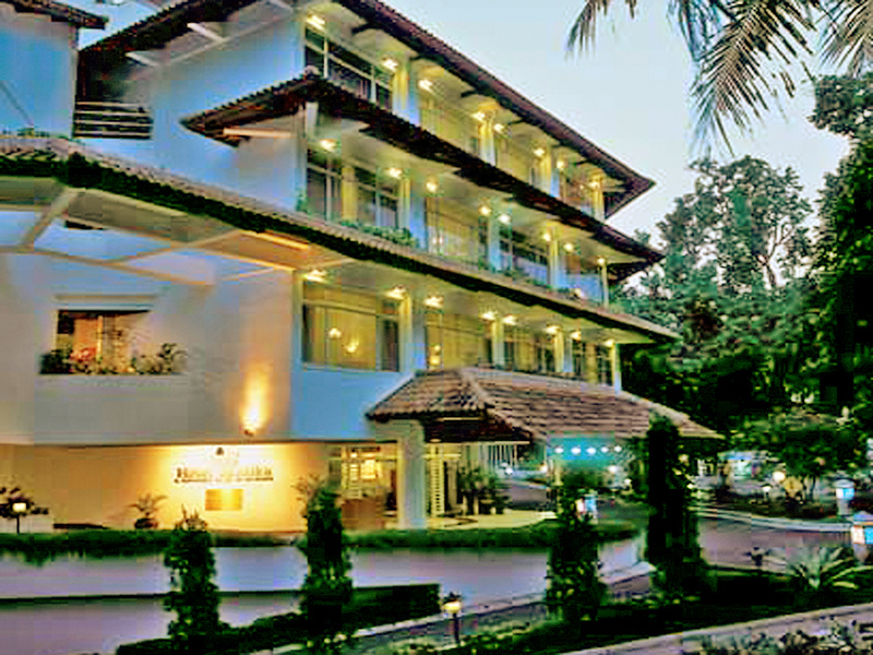 Santika Bandung