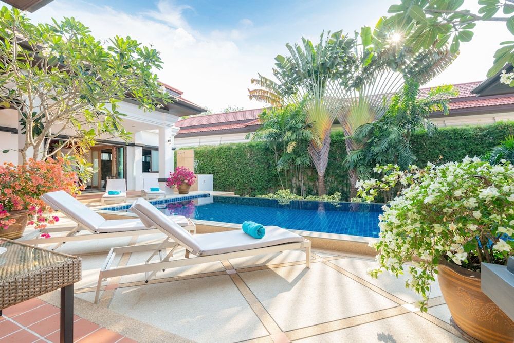 Jewels Villas