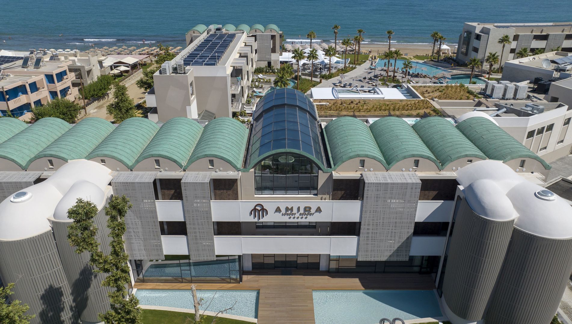 AMIRA Luxury Resort & Spa