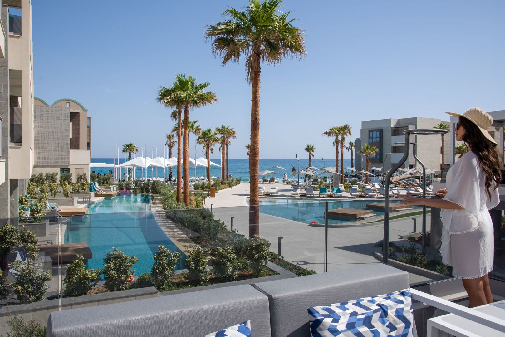 AMIRA Luxury Resort & Spa