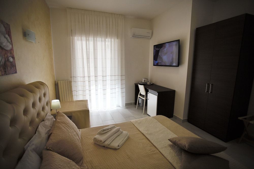 Central Apartments