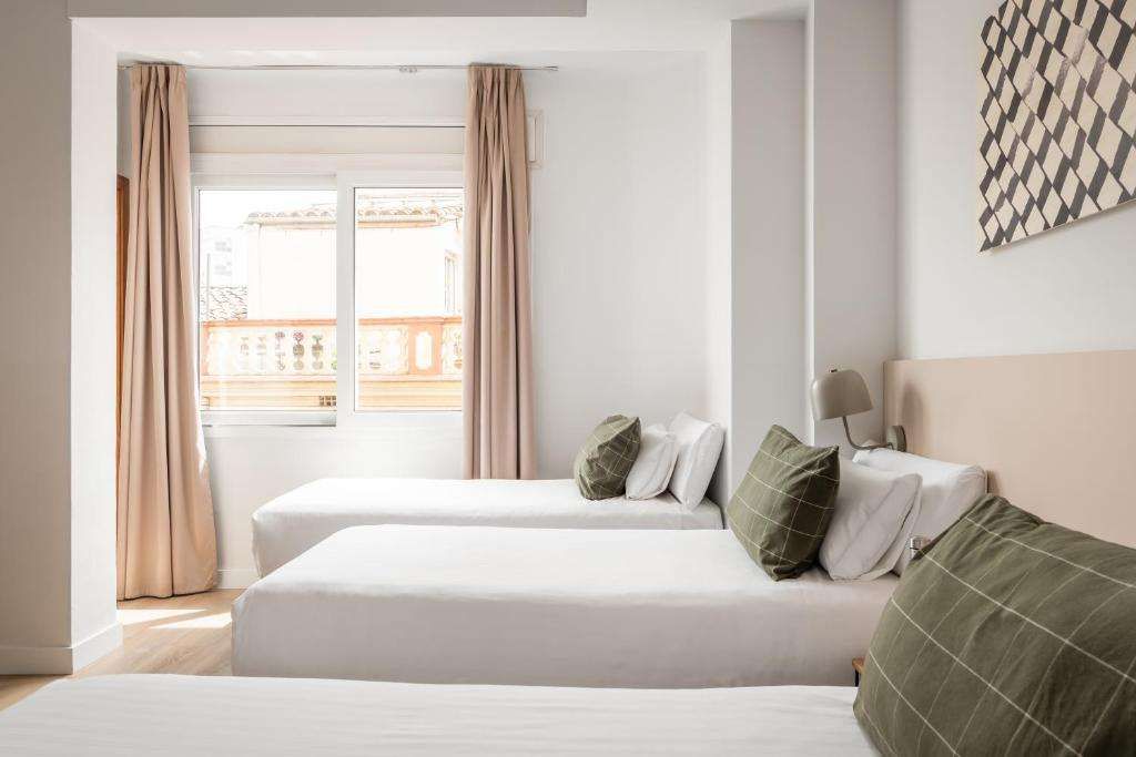 Erba by Pillow