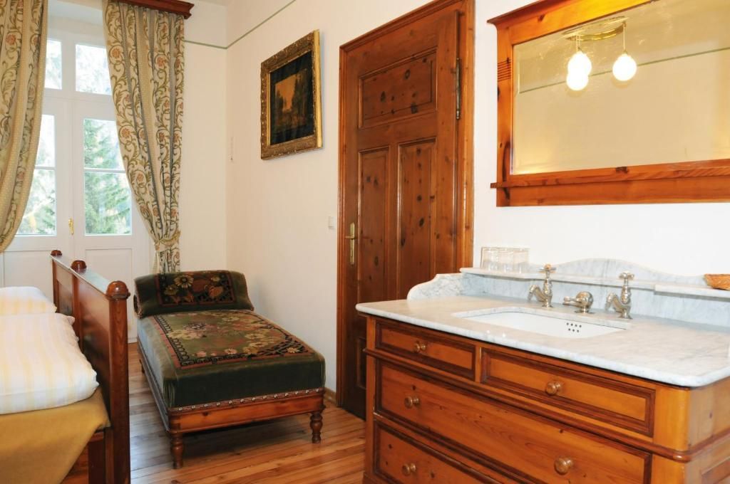 Hotel Lago di Braies