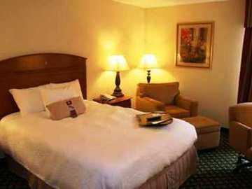 Hampton Inn Akron-Fairlawn