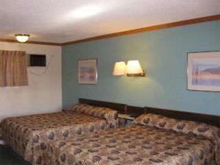 Canadas Best Value Inn