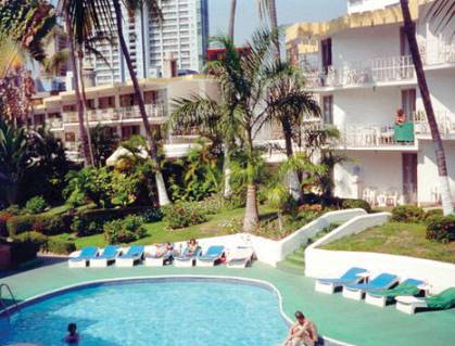 El Tropicano