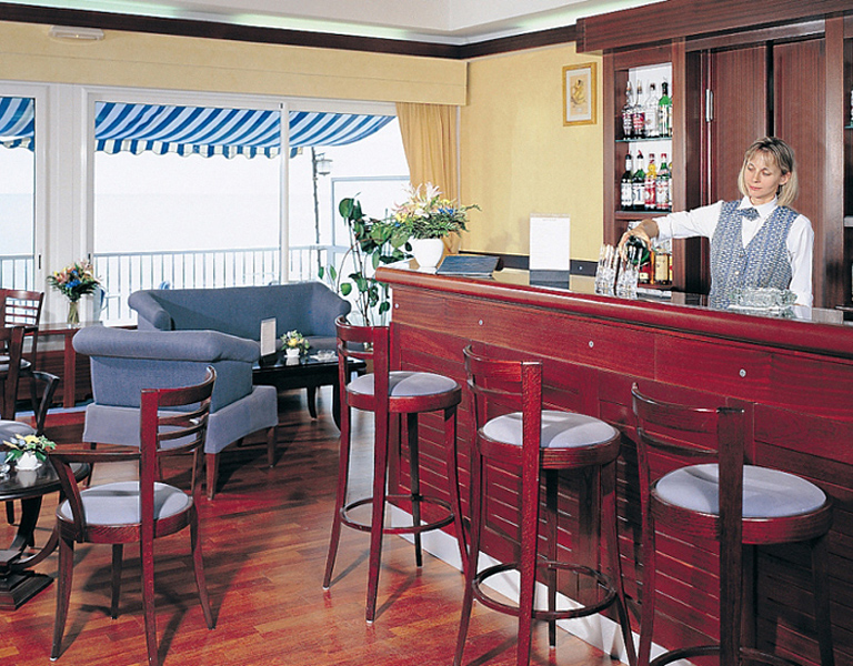 Les Roches, a Beaumier Hotel