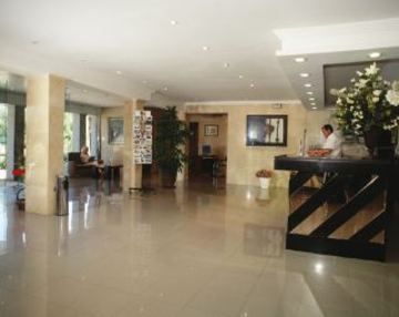 Playamar Apartments