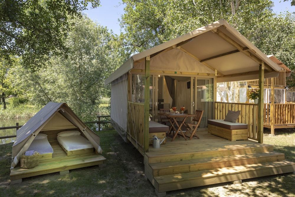 Camping Conca D'Oro