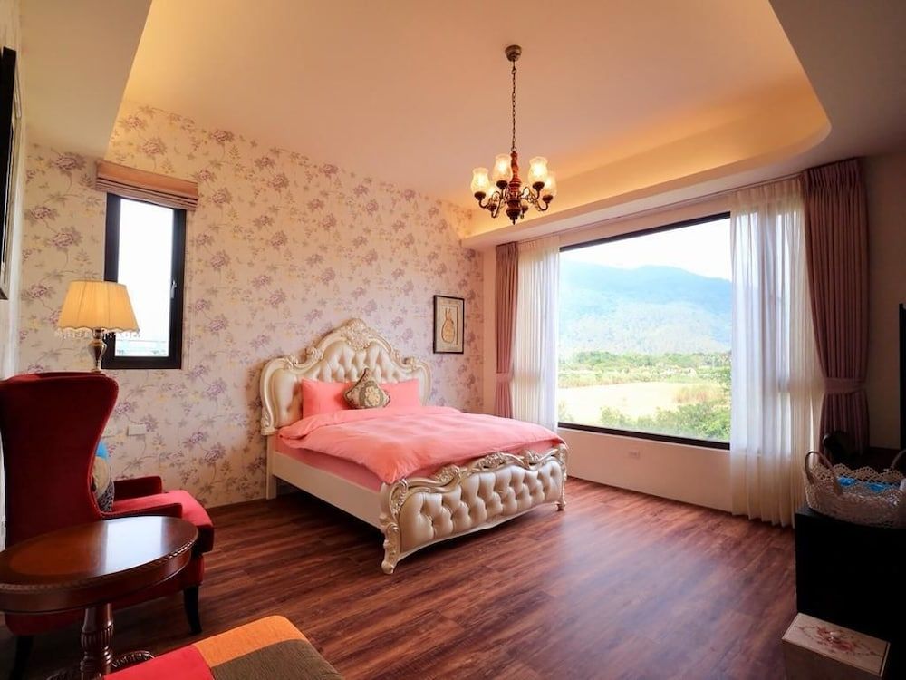Floral Land B&B