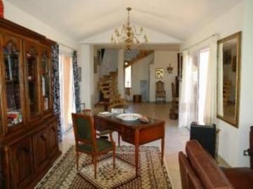 La Villa Yolanda