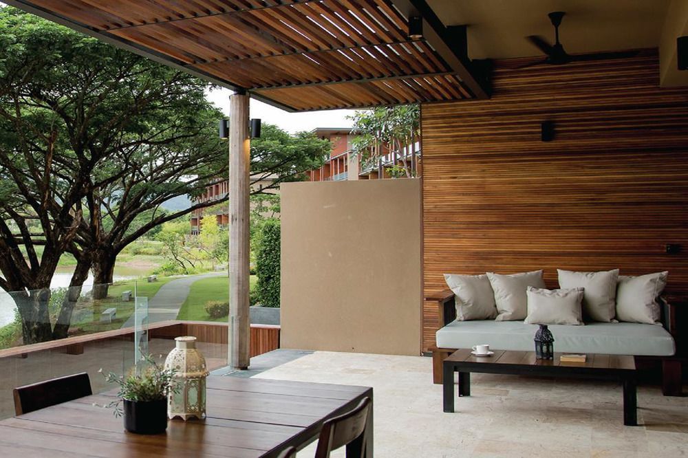 atta Lakeside Resort Suite