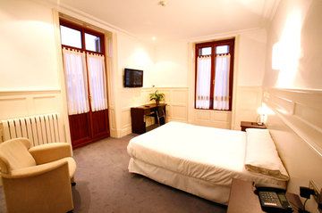 Hotel Olajauregi