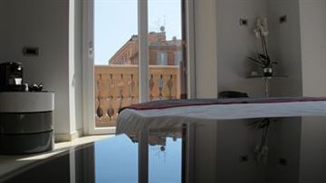 Pantheon Caesar Relais