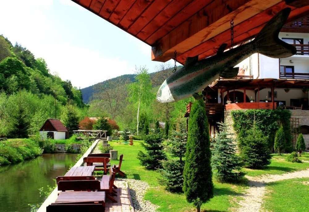 Pensiunea Mai