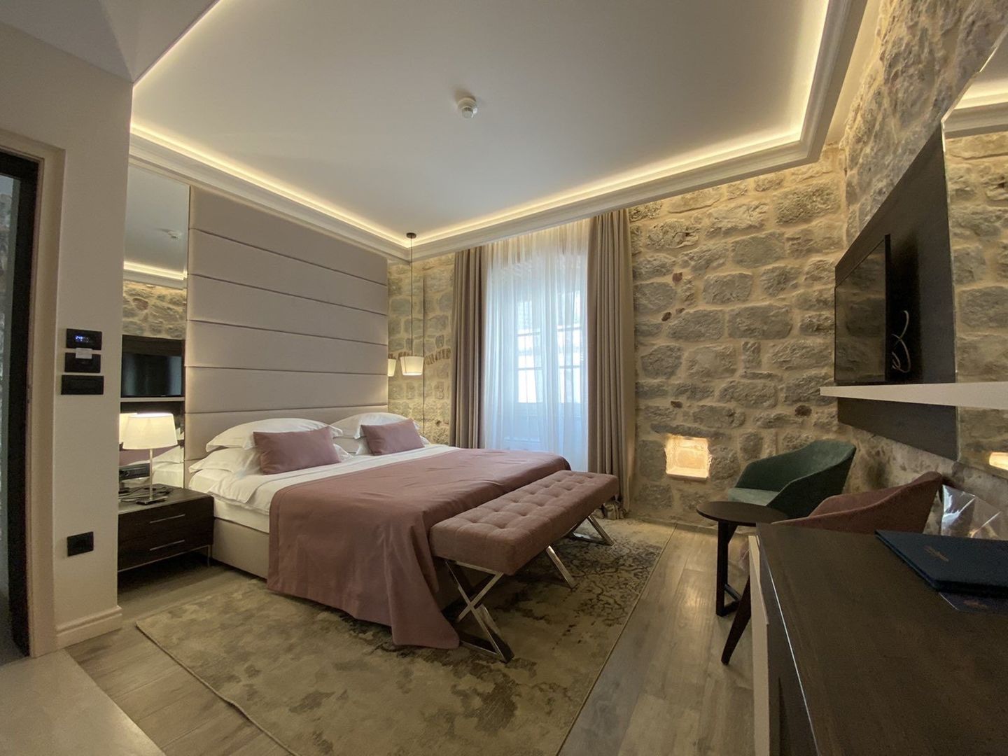 Leon Coronato Heritage Hotel