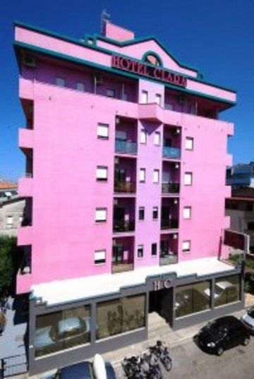 Hotel Clara