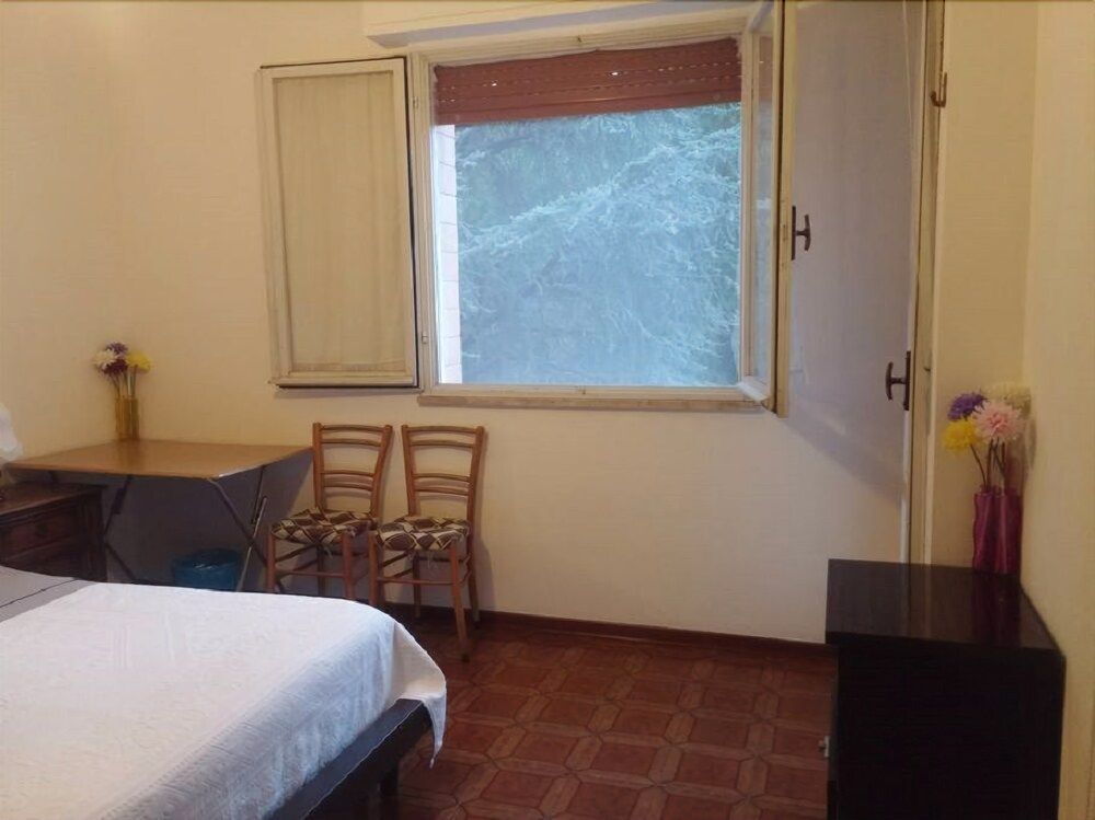 Accogliente E Ospitale B&B