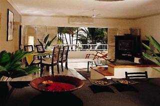 Alamanda Palm Cove by Lancemore
