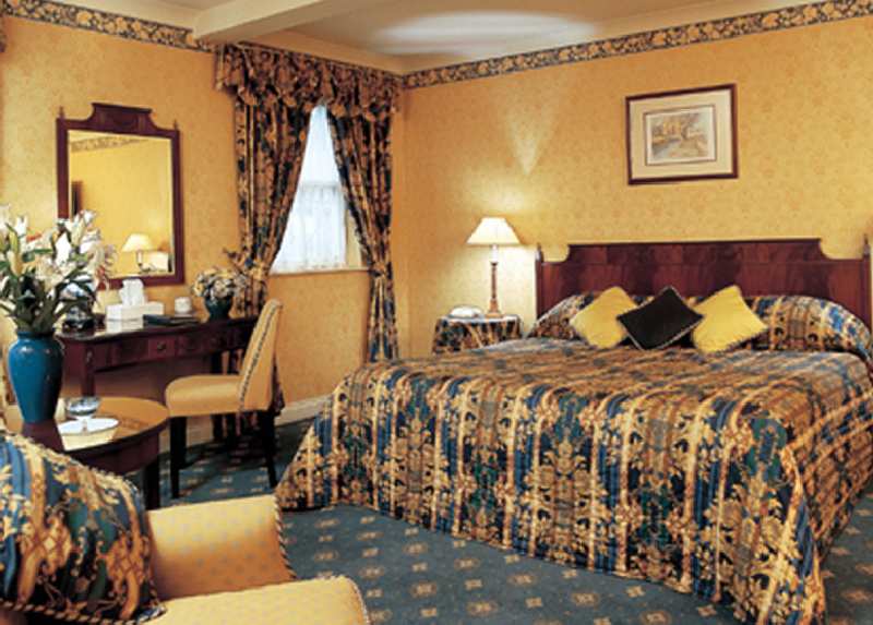 The George Hotel
