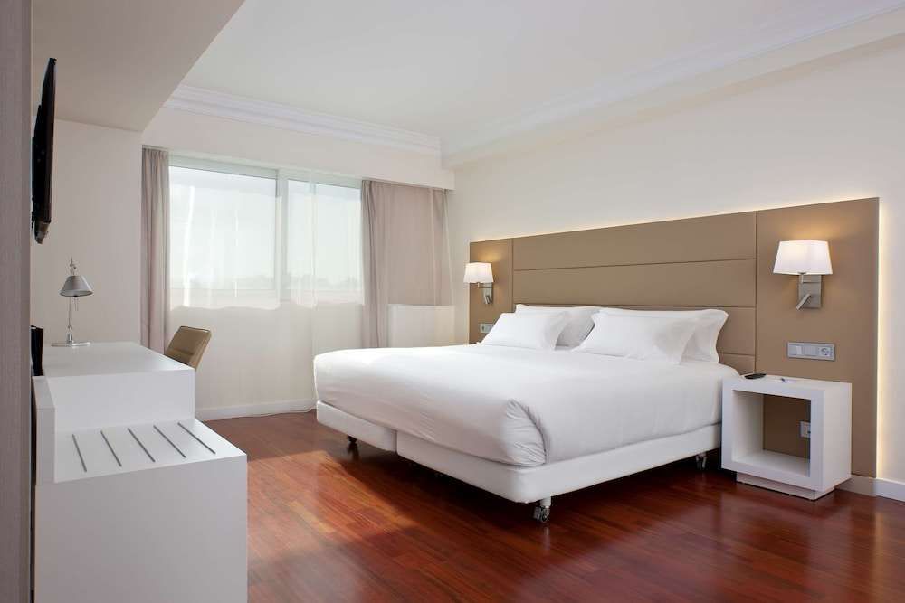 NH Pamplona Iruna Park